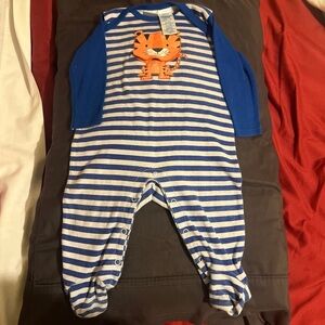 Baby Tiger Roar footie pajama boys 3/6 months